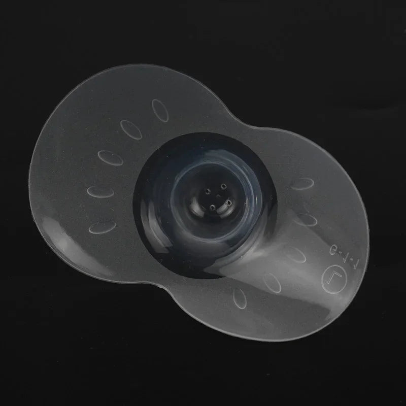 2Pcs Silicone Breastfeeding Nipple Protectors Feeding Mother Nipple Shields Protection Cover Soft Milk Feeding Nursing Shield