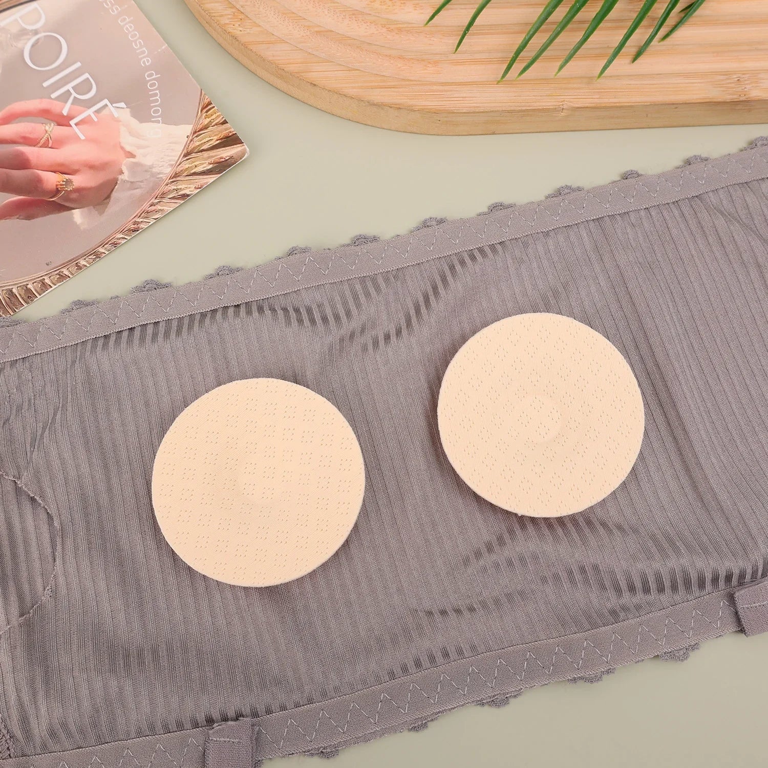 2/50PCS Reusable Nipple Cover for Women Bra Sticker Breast Petal Strapless Bra Invisible Boob Pads Chest Pasties Intimates